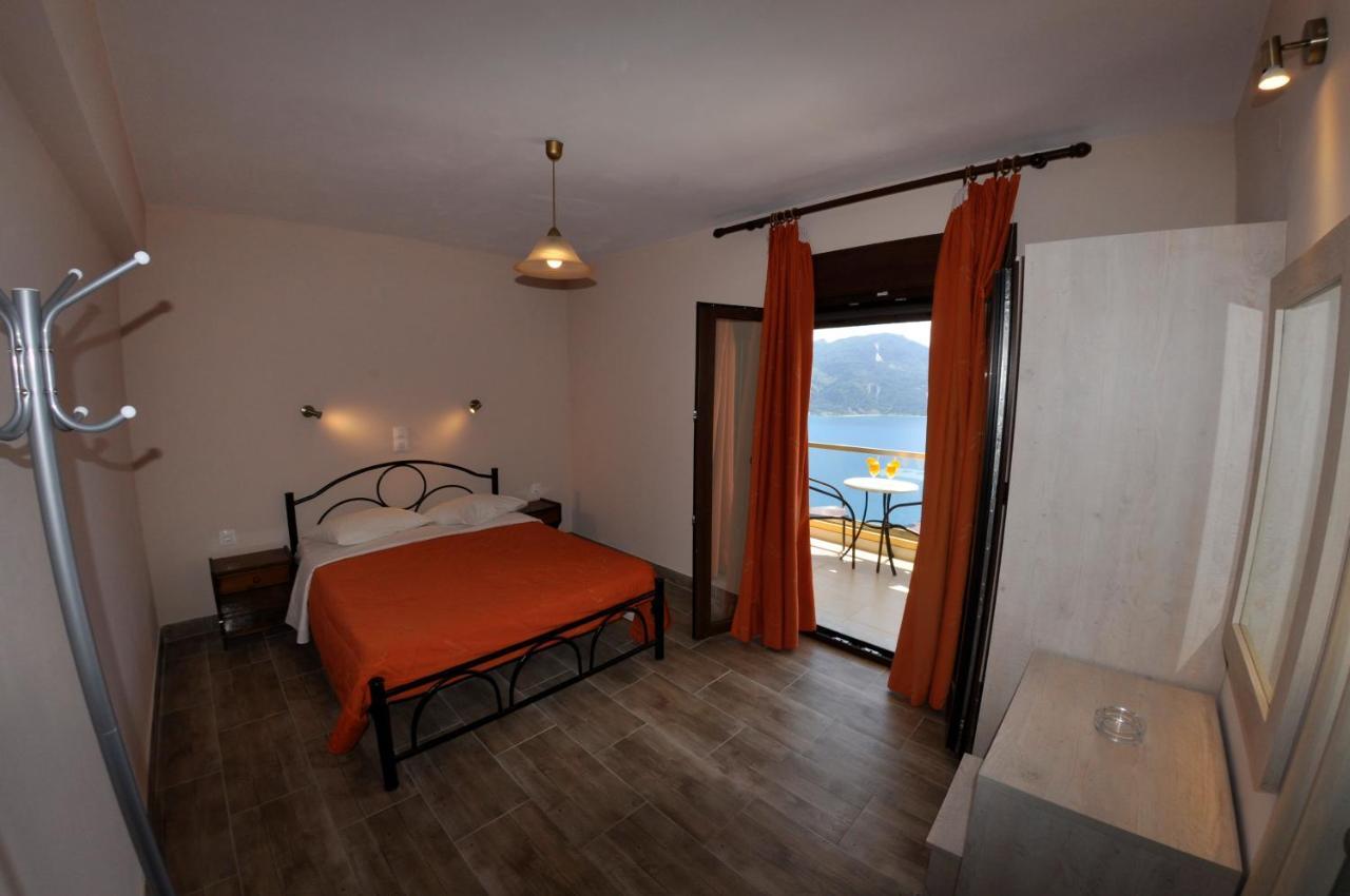 Afión Porto Timoni B&B 외부 사진