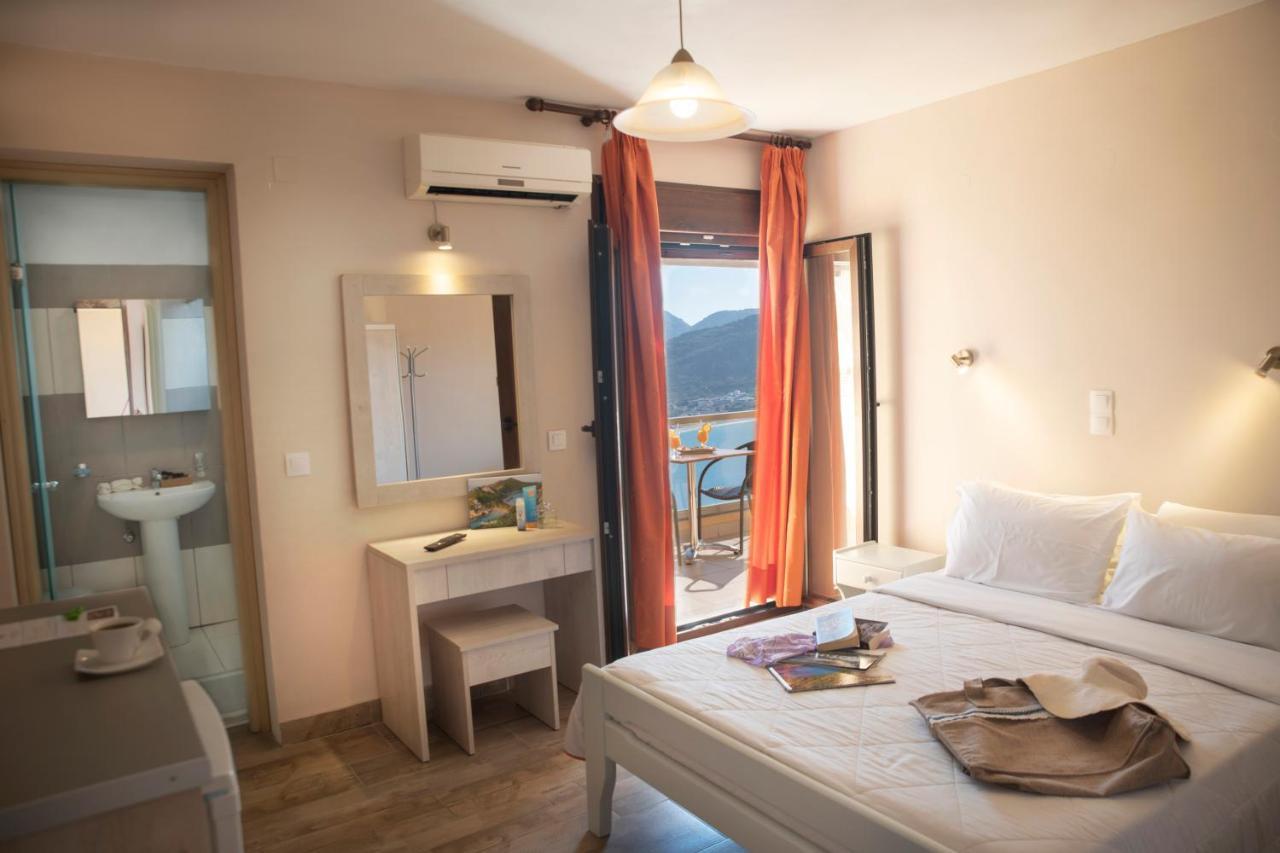 Afión Porto Timoni B&B 외부 사진