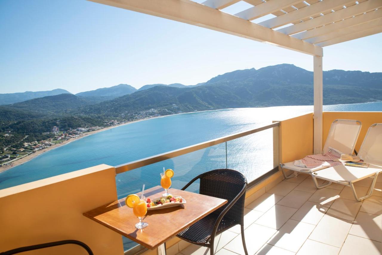 Afión Porto Timoni B&B 외부 사진